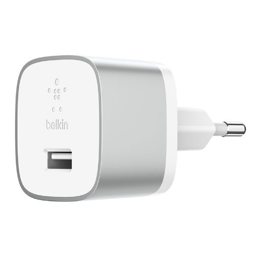 Изображение Belkin домашнее зарядное устройство BOOST UP для быстрой зарядки в стандарте QC + с USB-C кабелем F7U034vf04-SLV.