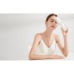 Изображение Умная щетка для очищения лица InFace 4-в-1 Thermal Aqua Peel CF-07E с гидротерапевтическим массажем белого цвета.