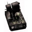 Изображение Симулятор полета Thrustmaster Hotas Warthog – включает джойстик, ручку управления и панель управления.