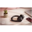 Изображение Беспроводные наушники Logitech Zone 300 черного цвета.