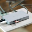 תמונה של תחנת עגינה Hyper Dual 4K HDMI 10-In-1 USB-C בצבע Space Gray