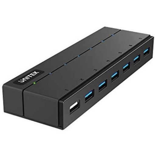 Picture of USB 3.0 splitter UNITEK Y-3198 with 2.4A charging and network.