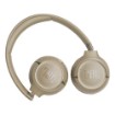 Изображение Беспроводные накладные наушники JBL Tune 680NC бежевого цвета.